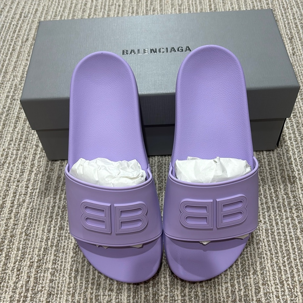 Balenciaga slides
